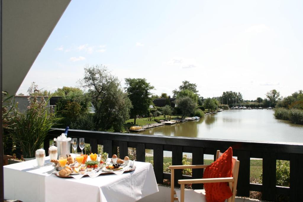 Hoteldorf Seepark Weiden 维登埃姆斯 客房 照片